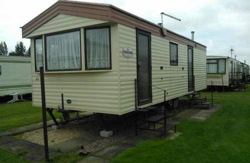 Skegness House | 2 bedroom caravan on 4 star park