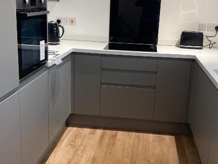 Leek Apartment | 2 Bedroom Central Apartment