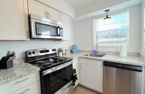 Starkville Apartment | 2 Bedroom Central MSU Place
