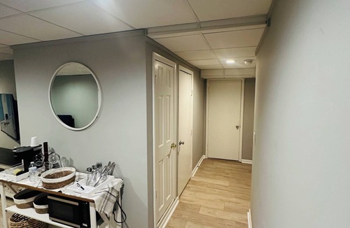 Paw Creek House | 2 Bedroom Charming Charlotte Suit