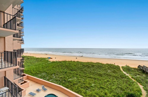 Crescent Beach Condo | 2-bedroom Corner Unit with private balcony | Carolina Reef - 301