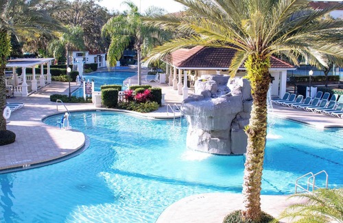 Chatham Park Condo | 2-bedroom condo in Kissimmee 5 minutes from Disney with fitness room, AC, WiFi