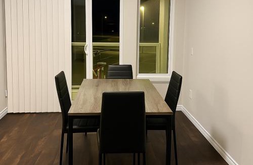 Milton Apartment | 2 Bedroom Condo in Milton