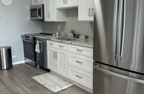 Broadview Condo | 2-bedroom condo in serene Broadview with AC for relaxing stays