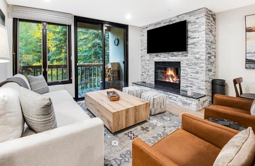 Beaver Creek Apartment | 2 bedroom condo steps from Beaver Creek Village