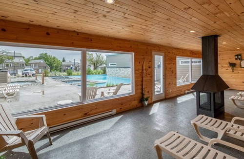 Beaupre Condo | 2 bedroom condo with water park, spa and gym!