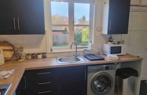 Leicester Cottage | 2 Bedroom Cosy Cottagenn