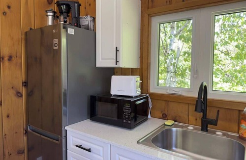 Carling House | 2-Bedroom Cottage #4 - Sand Bay