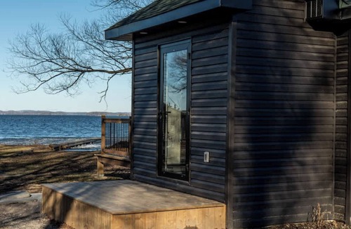 Harwood Cabin | 2 Bedroom Cottage #5: Willow Bay