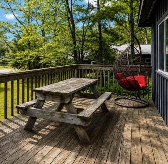 Carling House | 2-Bedroom Cottage #6 - Sand Bay