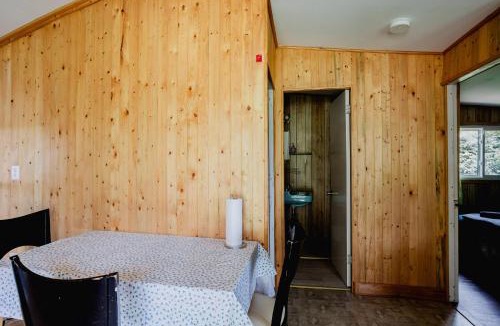 Bobcaygeon House | 2-Bedroom Cottage #9 - Ambleside