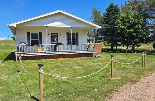 York Cottage | 2 Bedroom Cottage