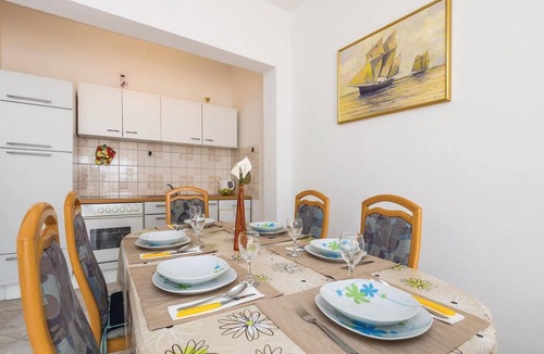 Lukovo Sugarje Apartment | 2 bedroom cozy apartment in Lukovo Sugarje