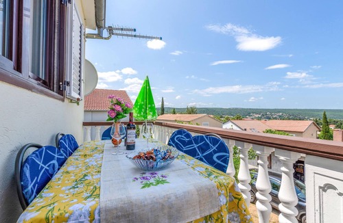 Gornji Karin Apartment | 2 bedroom cozy apartment in Karin Gornji