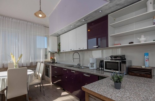 Veliko Brdo Apartment | 2 bedroom cozy apartment in Makarska