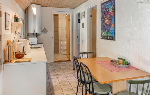 Svendborg Apartment | 2 Bedroom Cozy Apartment In Svendborg