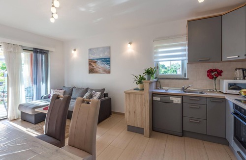 Radosi kod Zbandaja Apartment | 2 bedroom cozy apartment in Porec