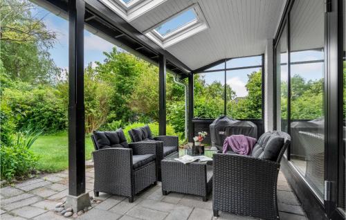 Dronningmolle House | 2 Bedroom Cozy Home In Dronningmølle