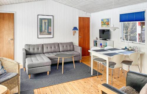 Frederiksvaerk House | 2 Bedroom Cozy Home In Frederiksværk