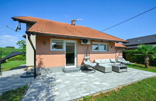 Duga Resa House | 2 bedroom cozy home in Duga Resa
