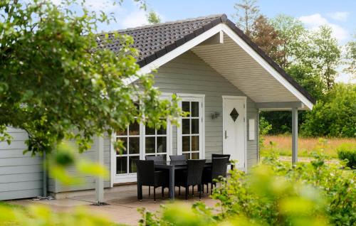 Hovborg House | 2 Bedroom Cozy Home In Hovborg