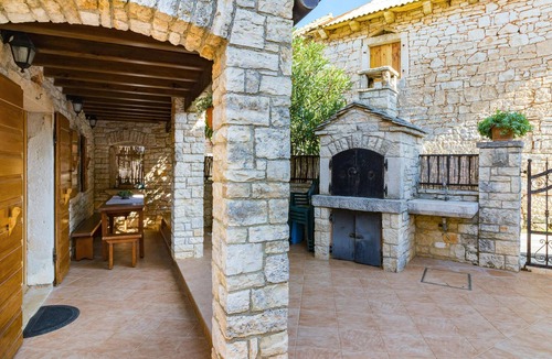 Modrusani House | 2 bedroom cozy home in Zminj