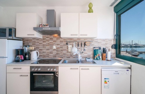 Kastel Gomilica Apartment | 2 bedroom cozy apartment in Kastel Gomilica