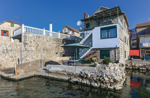 Kastel Gomilica Apartment | 2 bedroom cozy apartment in Kastel Gomilica