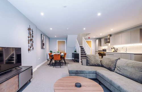 Sheffield Apartment | 2 Bedroom Duplex Apartment