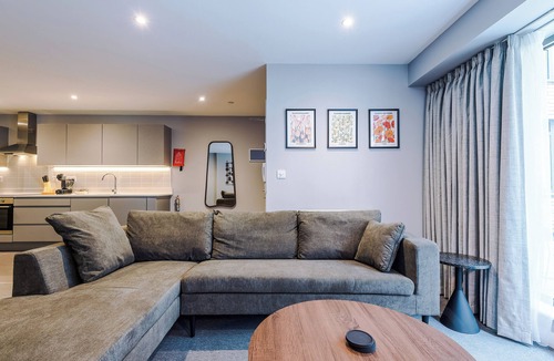 Sheffield Apartment | 2 Bedroom Duplex Apartment