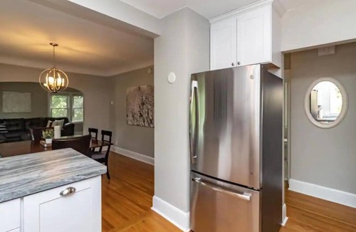 Harrison House | 2-Bedroom Duplex in Minneapolis