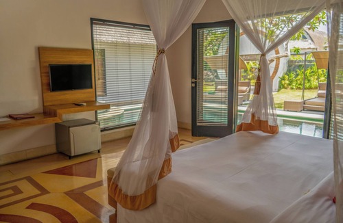Nakula Villa | 2 Bedroom Executive Suite with private pool -Free breakfast for 6