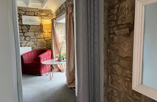 Carlops House | 2 bedroom Flat, Carlops, 30 mins Edinburgh city centre