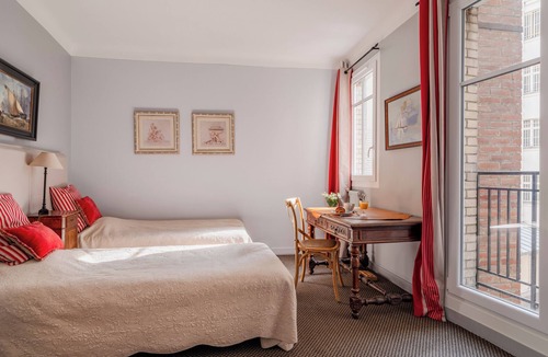 Passy Apartment | 2 BEDROOM FLAT NEAR EIFFEL TOWER 110 sqm