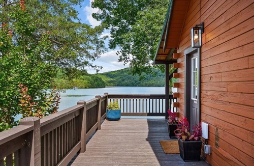 Allons Cabin | 2 Bedroom Fox Den Cabin 12 - 2 bedrooms, Sleep sofa and a kitchenette