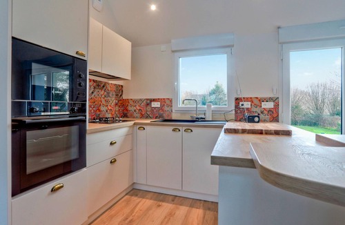 La Hague House | 2 bedroom beautiful home in Flottemanville-hague