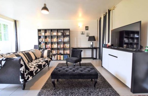 Le Mesnil-Esnard House | 2 bedroom accommodation in Le Mesnil-Esnard