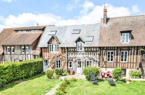 Le Mesnil-Esnard House | 2 bedroom accommodation in Le Mesnil-Esnard