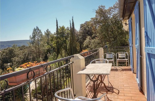 Prades-sur-Vernazobre House | 2 bedroom accommodation in Prades sur Vernazobre