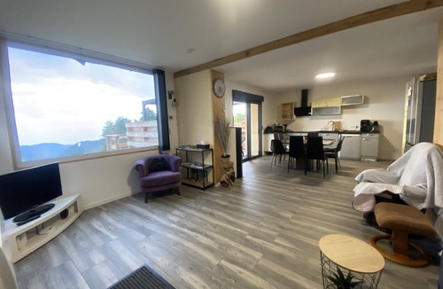 Saint-Martin-d'Uriage House | 2-bedroom house with terrace and panoramic view