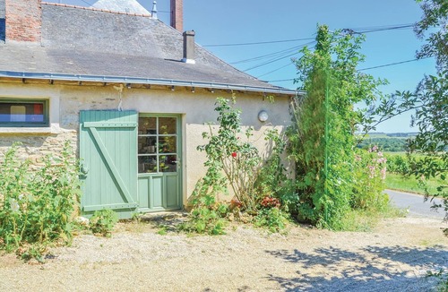 Saint-Jean-des-Mauvrets House | 2 bedroom accommodation in St Jean des Mauvrets