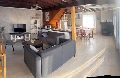 Ossen House | 2-bedroom gîte sleeps 5