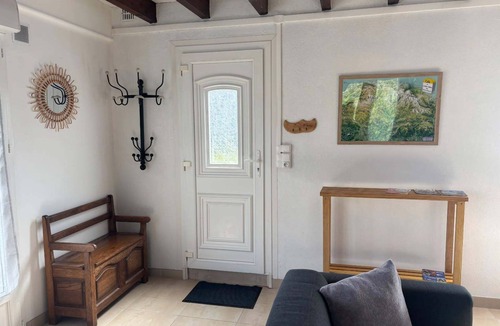 Ossen House | 2-bedroom gîte sleeps 5