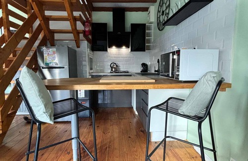 Henansal Cottage | 2 bedroom gite with heated covered pool