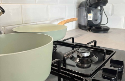 Henansal Cottage | 2 bedroom gite with heated covered pool