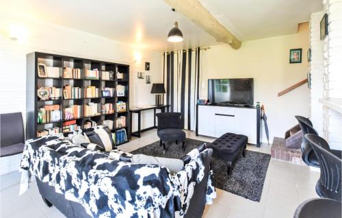 Le Mesnil-Esnard House | 2 Bedroom Gorgeous Home In Le Mesnil-Esnard