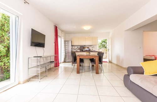 Bili brig Apartment | 2 bedroom gorgeous apartment in Makarska