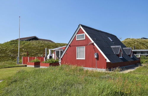 Houvig Strand House | 2 bedroom gorgeous home in Ringkøbing