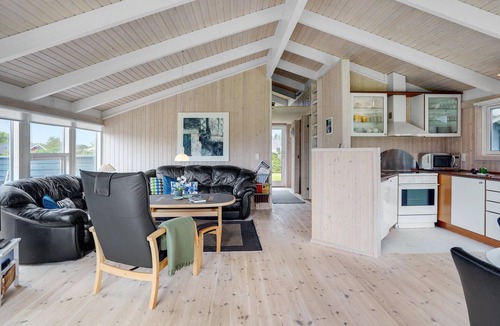 Flovt Strand House | 2 bedroom gorgeous home in Haderslev