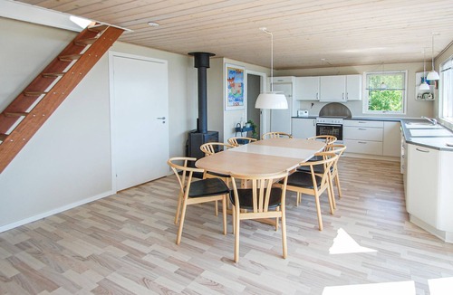 Egsmark Strand House | 2 bedroom gorgeous home in Ebeltoft